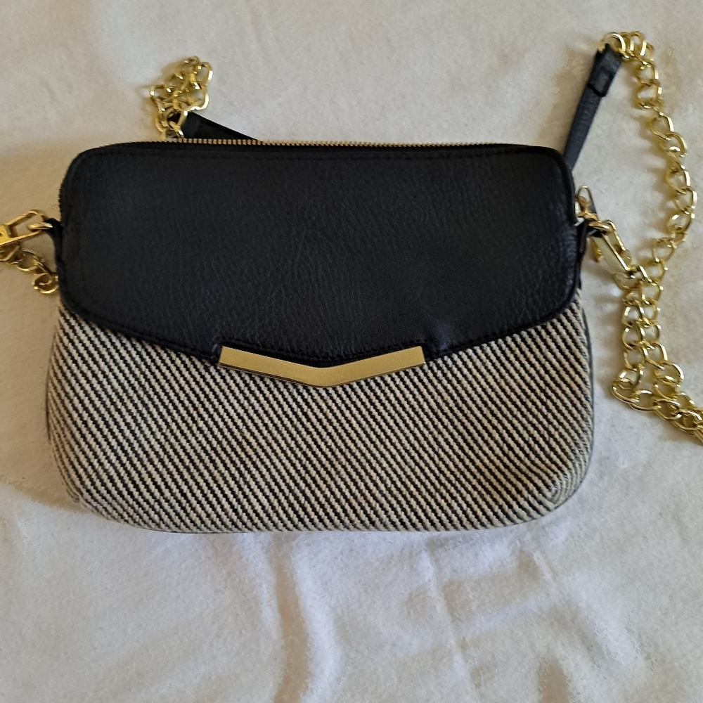 Olivia + Joy crossbody bag